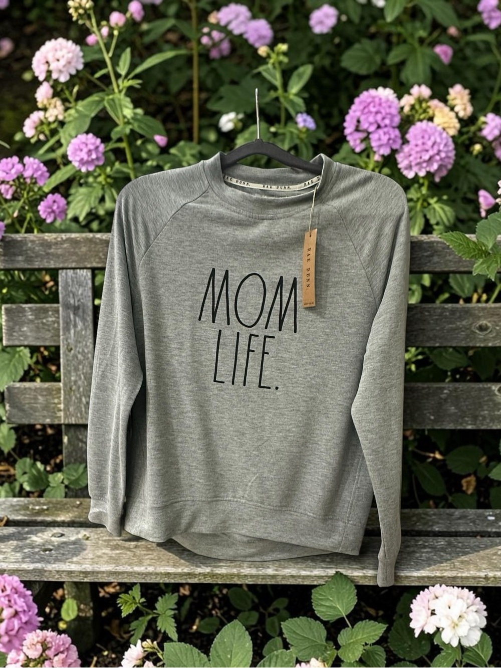 Rae Dunn Mom Life Lightweight Sweatshirt. Gray. Size: XS NWT